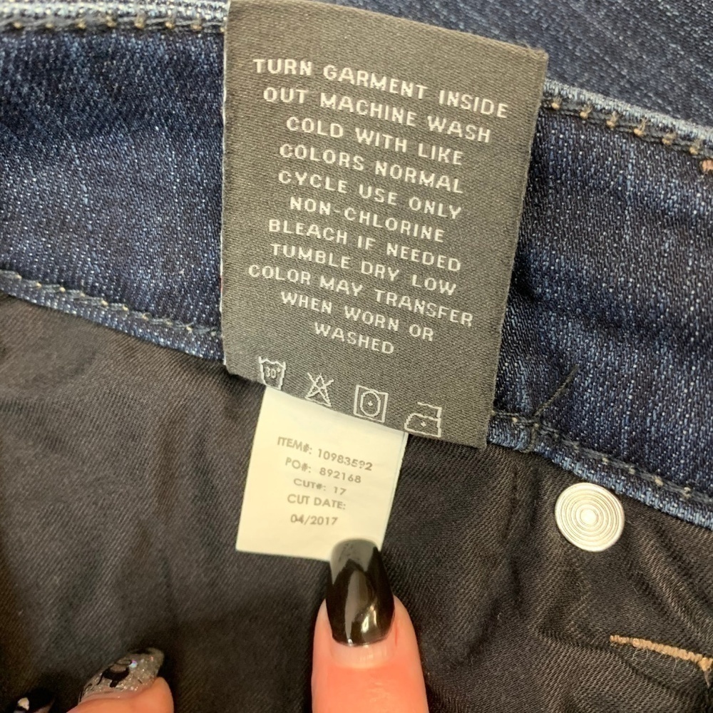 Torrid Premium Dark Wash Skinny Jeans - Picture 5 of 6